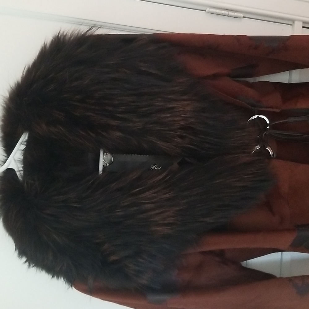 Womans Coat - image 2